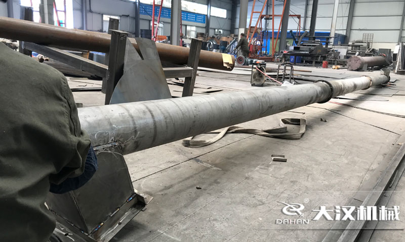 9米管式（shì）螺（luó）旋輸送機