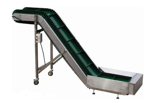 大傾角（jiǎo）皮帶機